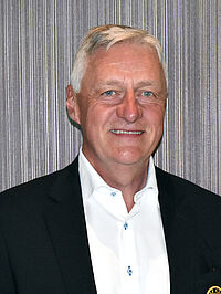 Präsident, Franz Schädler