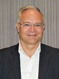 Vertreter Grand Resort, Klaus Tschütscher